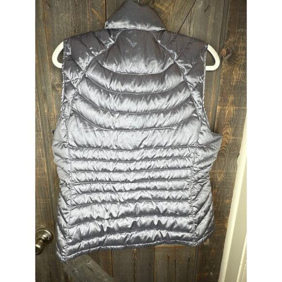 Bernardo Women's Large Gray Shiny Goose Down Vest Full Zip - Picture 3 of 6